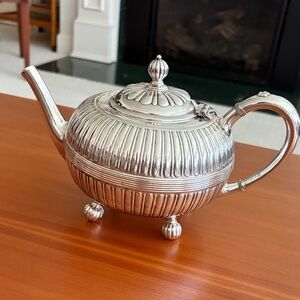 Antique Royal Elegant Silver plated Teapot.